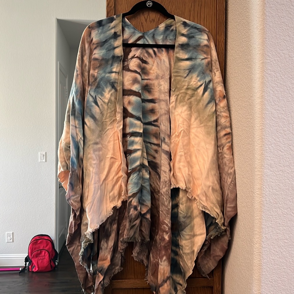 Brightlytwisted Shawl